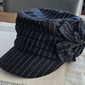 Trendy Pinstripe newsboy /fiddler cap, baker boy cap